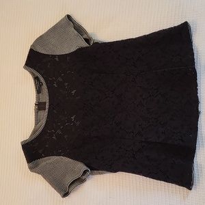 Nanette Lepore lace w striped sleeves & back top EUC